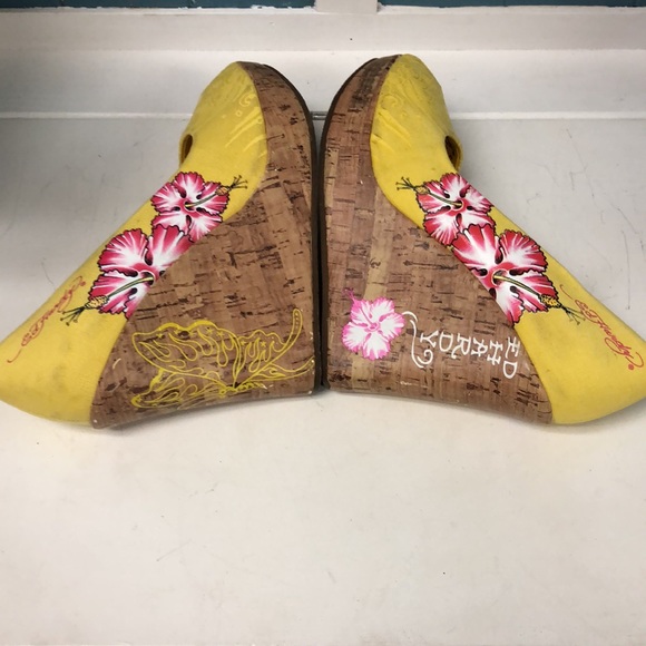 Ed Hardy Sz 9 All Over Design Butterfly Hibiscus Wedges Hawaii vibes Canvas - Picture 7 of 9
